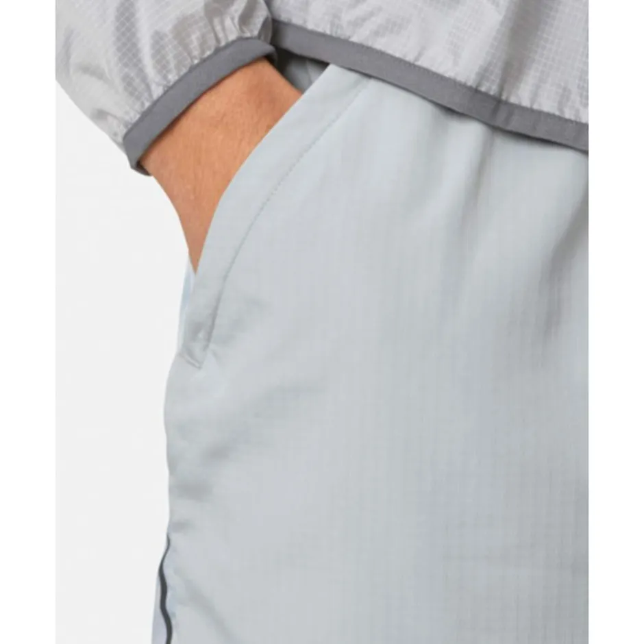 Mens Evaporate Woven Short-Monterrain New