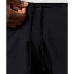 Mens Launch Run 5 Inch Woven Short-Under Armour Fashion