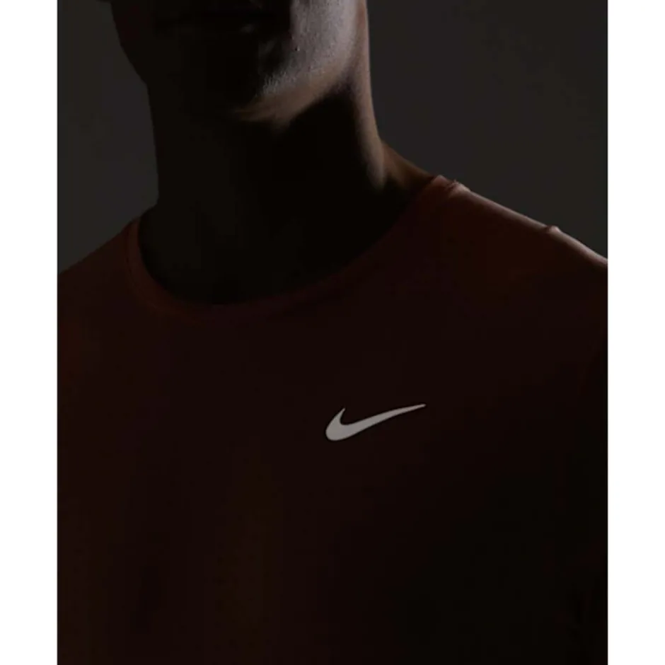 Mens Miler Breathe T-Shirt-Nike Outlet