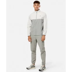 Mens Sports Essentials Run Jacket-New Balance Online