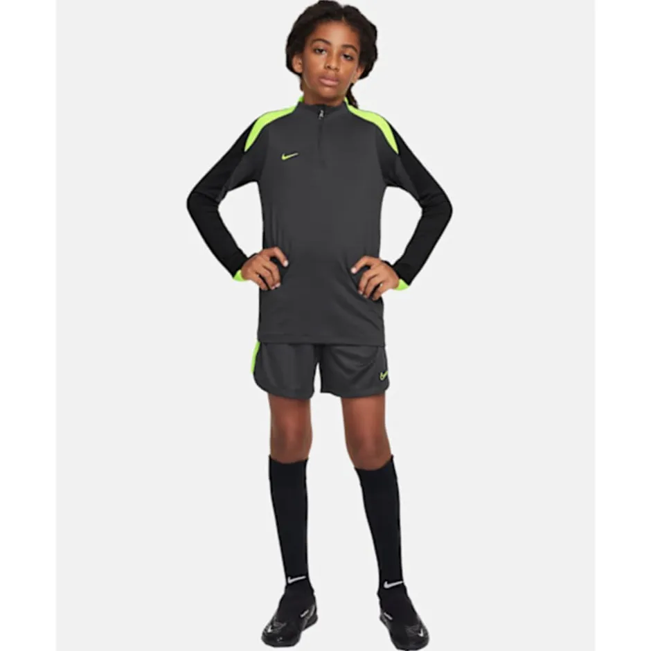 Older Kids Strike Drill Half Zip Top-Nike Outlet