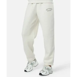 Womens Fleece Graphic Joggers-New Balance Sale