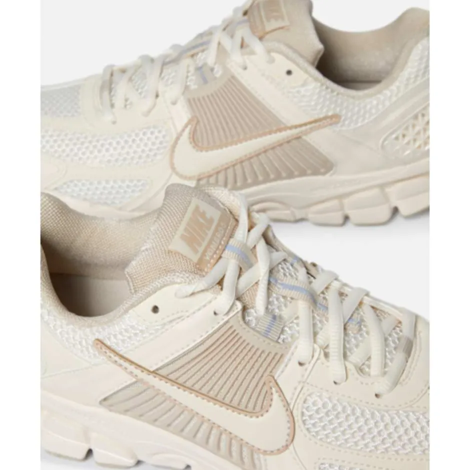 Womens Zoom Vomero 5-Nike Outlet