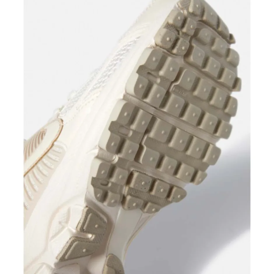 Womens Zoom Vomero 5-Nike Outlet